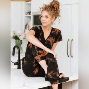 Smash& Tess-Rust Onyx Sunrise Sunday Romper Orange/Black tye-dye